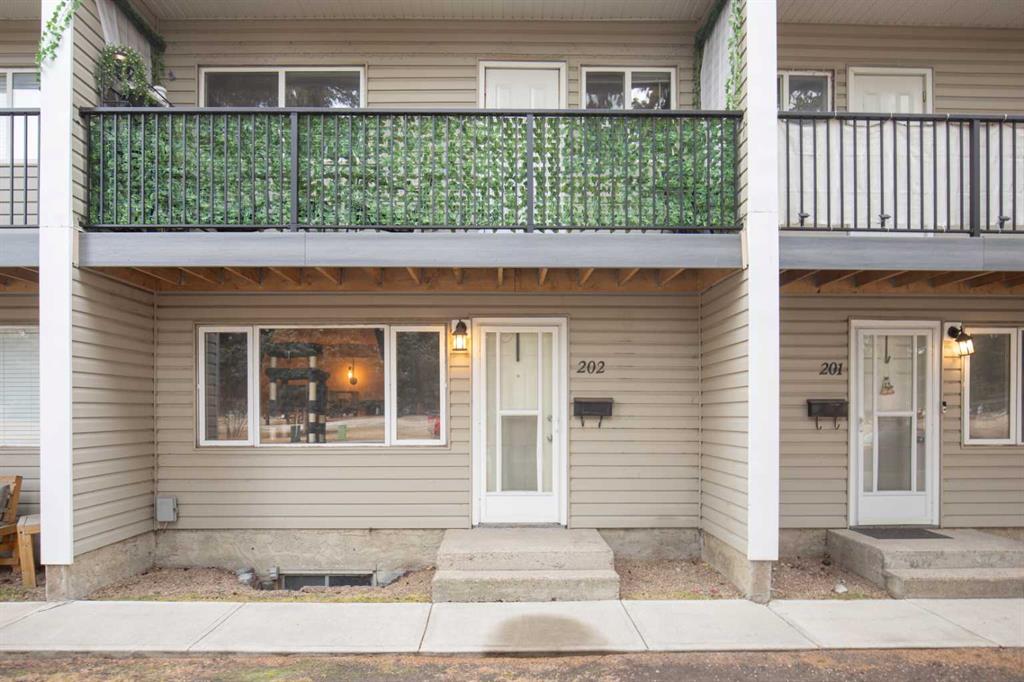 Picture of 202, 4719 33 Street , Red Deer Real Estate Listing