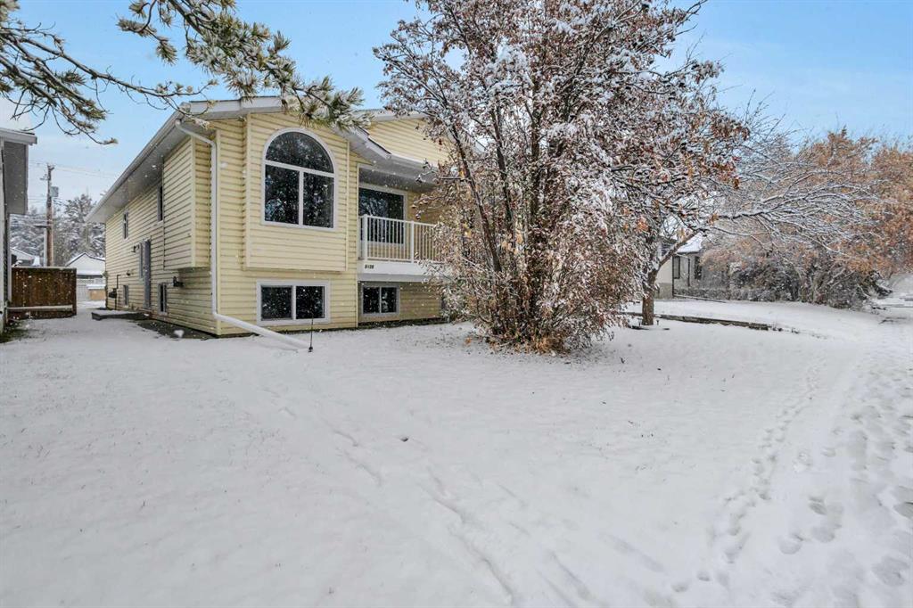 Picture of 5130 48 Street , Lacombe Real Estate Listing