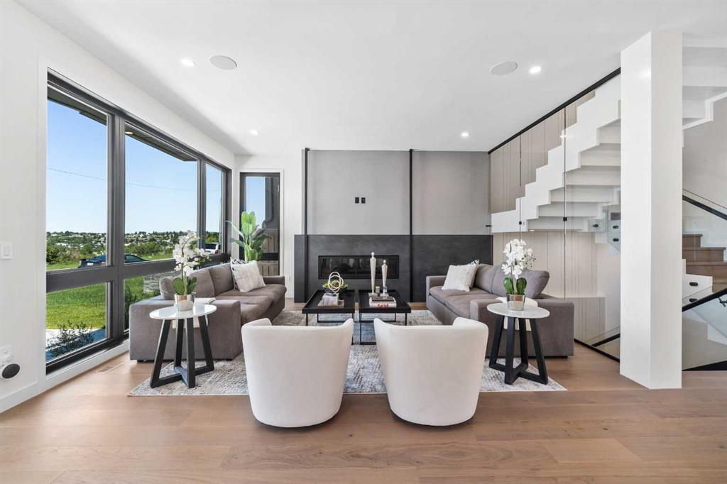 Picture of 120 13 Street NE, Calgary Real Estate Listing