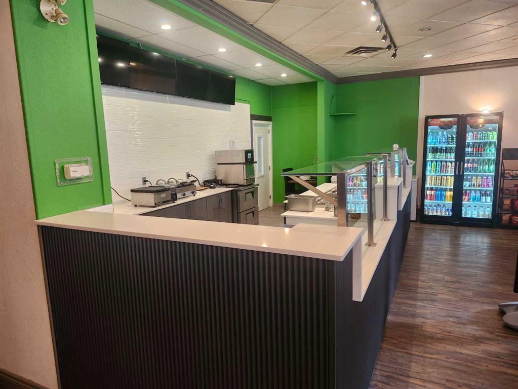 Picture of 4914 52 Street , Red Deer Real Estate Listing