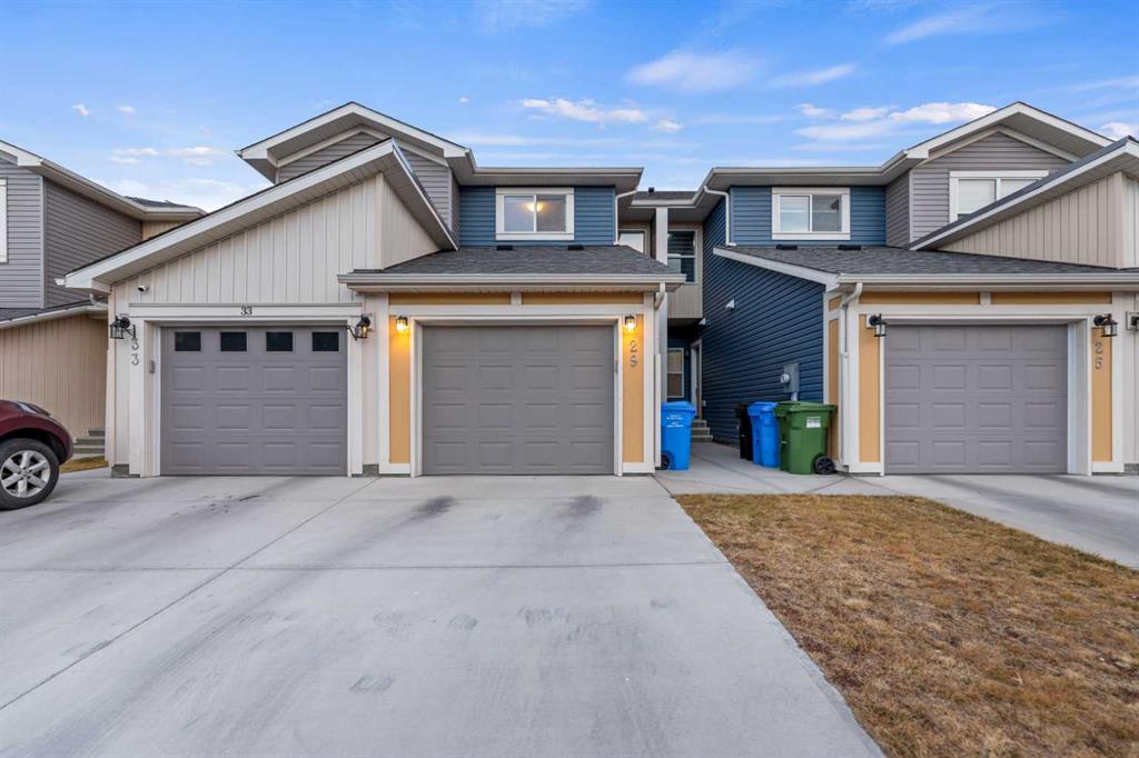 Picture of 29 Saddlestone Link NE, Calgary Real Estate Listing