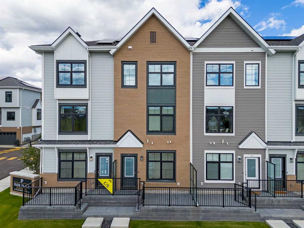 Picture of 601 Mahogany Road SE, Calgary Real Estate Listing