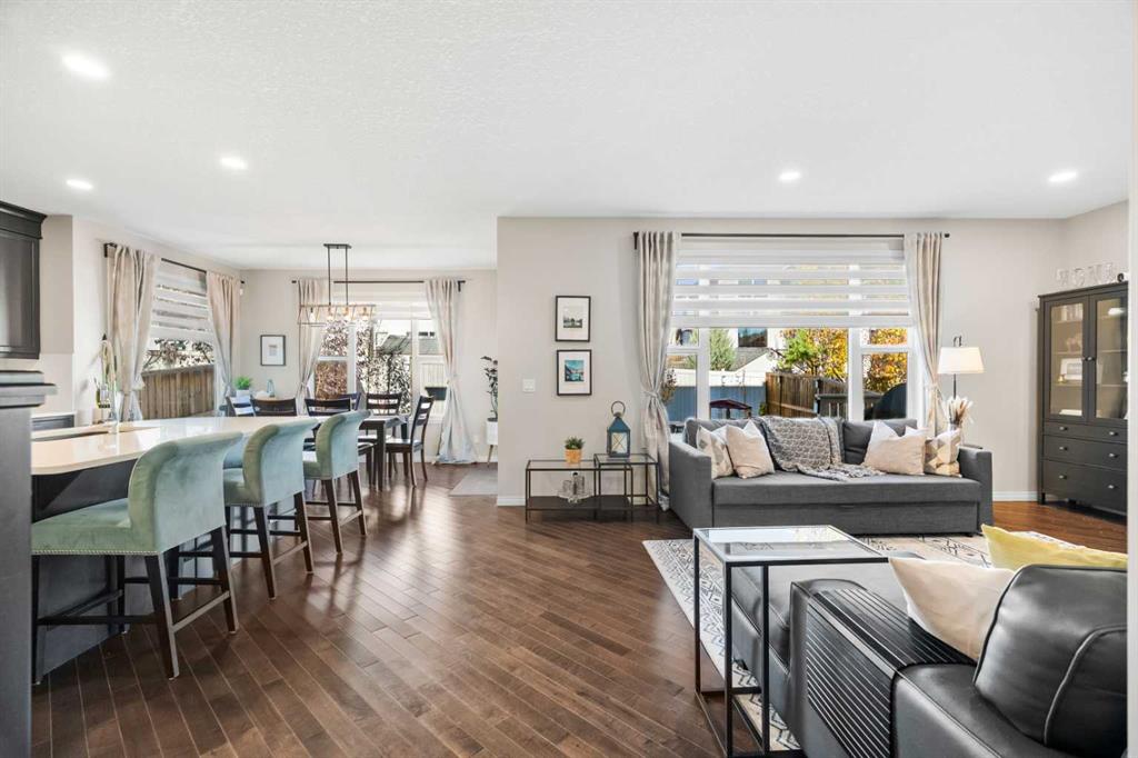 Picture of 159 Panatella View NW, Calgary Real Estate Listing