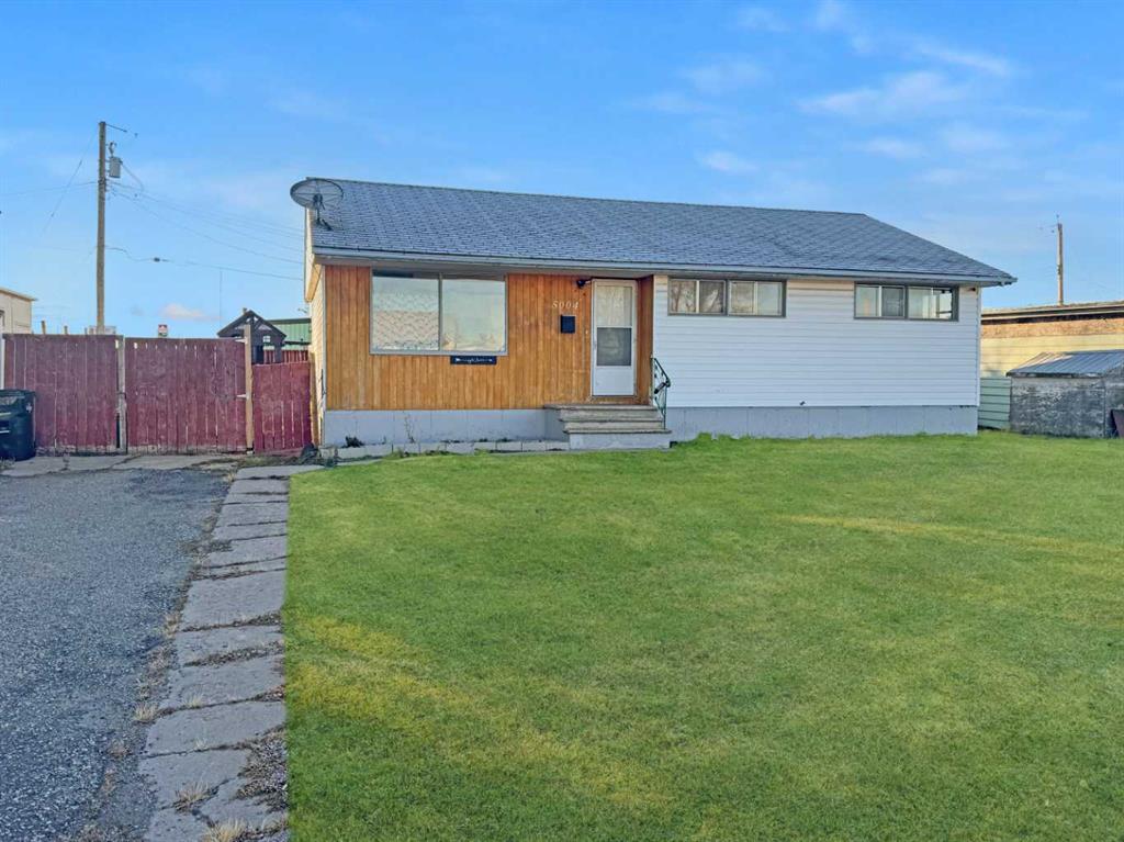 Picture of 5004 35 Avenue , Valleyview Real Estate Listing