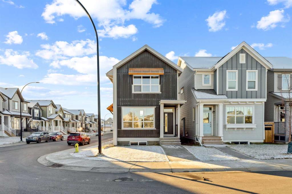 Picture of 101 Lavender Manor SE, Calgary Real Estate Listing