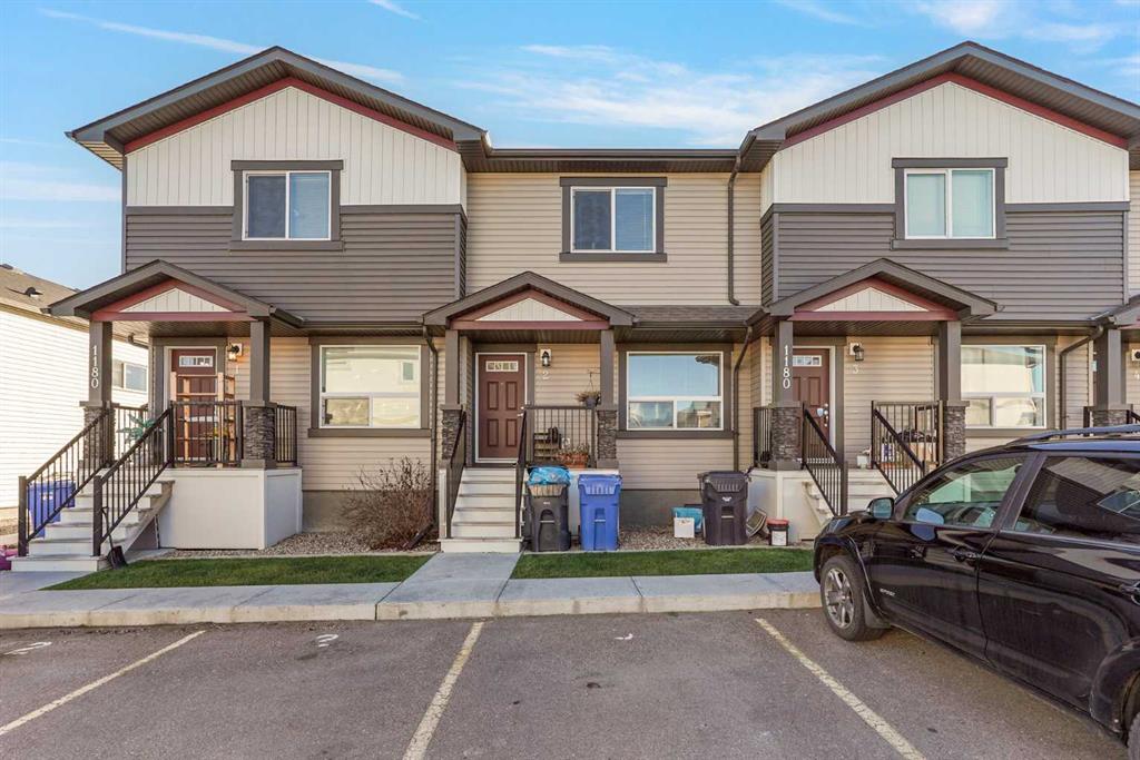 Picture of 2, 1180 Keystone Road W, Lethbridge Real Estate Listing