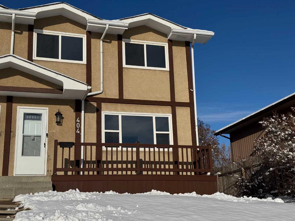 Picture of 404 Pinehill Road NE, Calgary Real Estate Listing