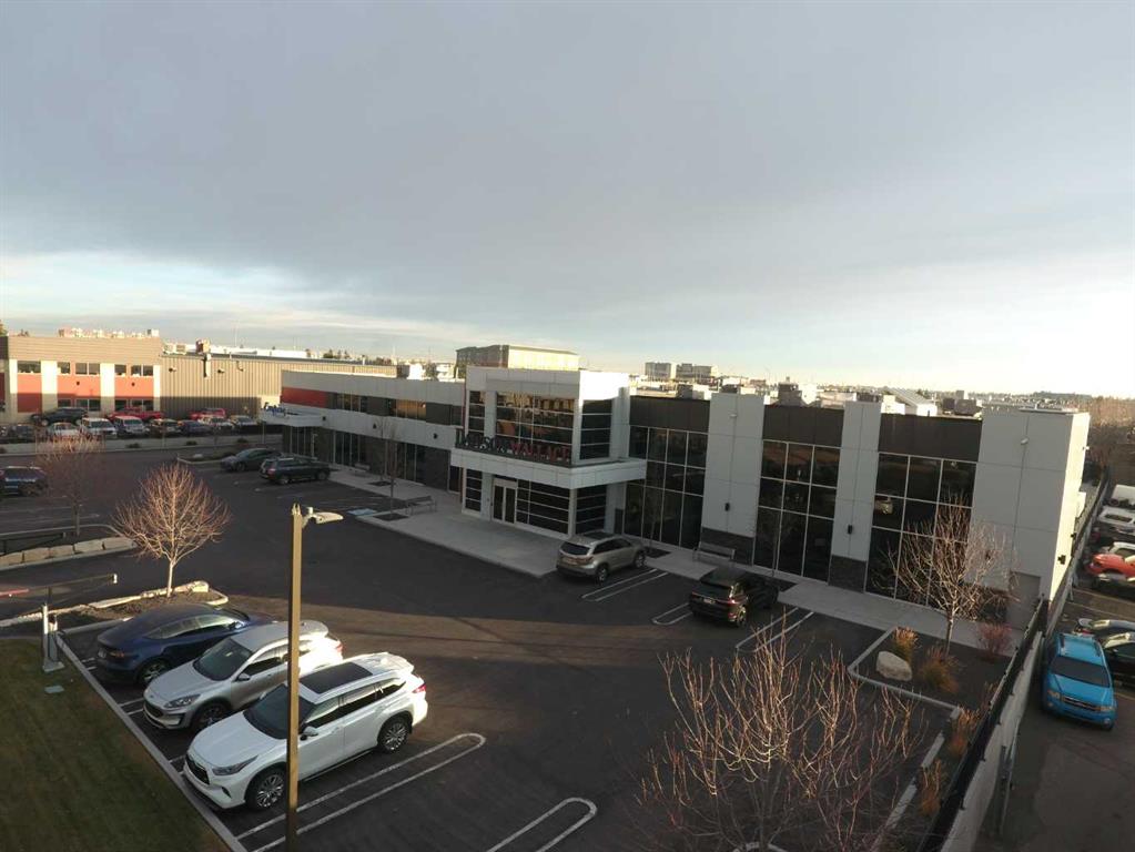 Picture of 1, 2315 30 Avenue NE, Calgary Real Estate Listing