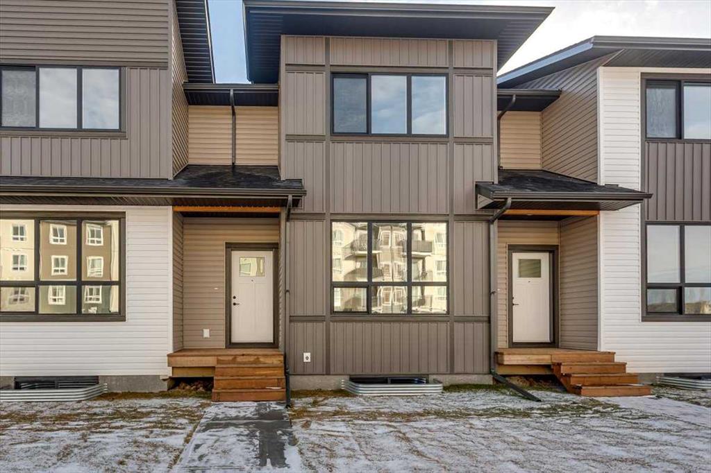 Picture of 46 Irvin Way , Sylvan Lake Real Estate Listing