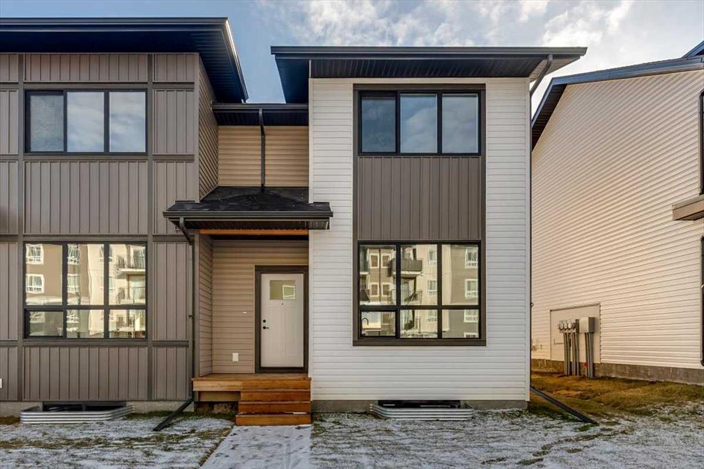 Picture of 48 Irvin Way , Sylvan Lake Real Estate Listing