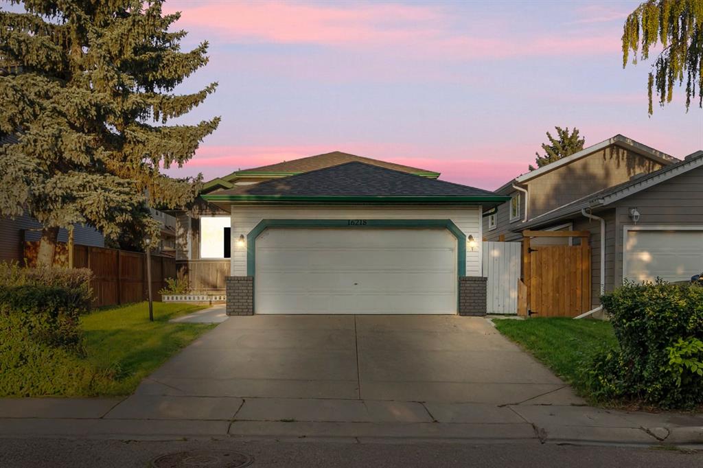 Picture of 16218 Shawbrooke Road SW, Calgary Real Estate Listing