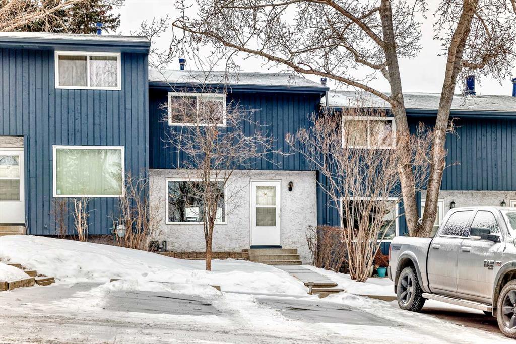 Picture of 28, 800 Bowcroft Place , Cochrane Real Estate Listing