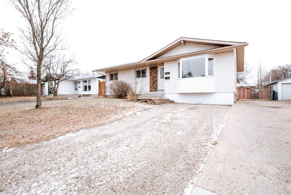 Picture of 9851 80 Avenue , Grande Prairie Real Estate Listing