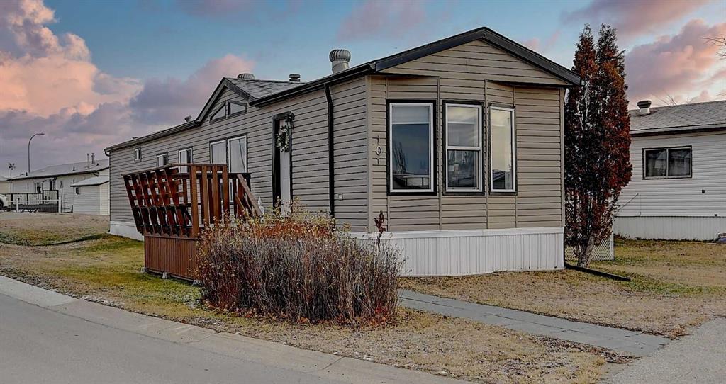 Picture of 101, 10615 88 Street , Grande Prairie Real Estate Listing