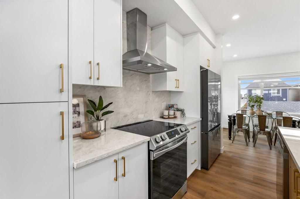 Picture of 401, 200 Belvedere Boulevard SE, Calgary Real Estate Listing