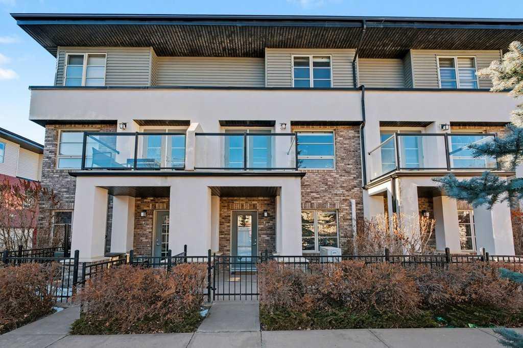 Picture of 14 Aspen Hills Terrace SW, Calgary Real Estate Listing