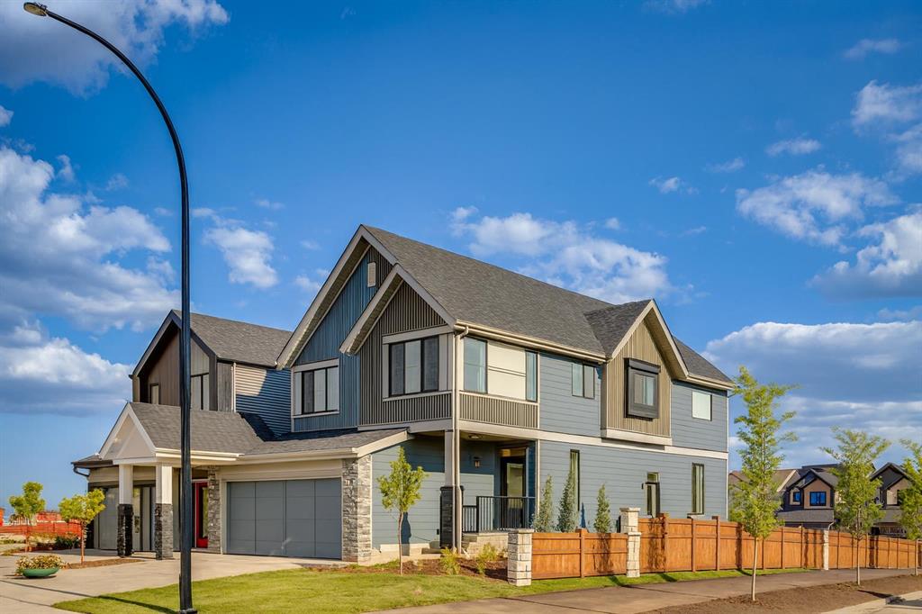 Picture of 85 Heartwood Lane SE, Calgary Real Estate Listing