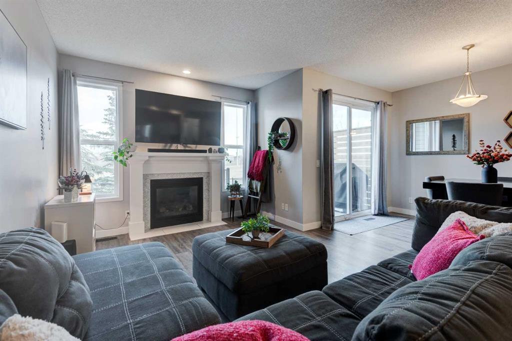 Picture of 44 New Brighton Landing SE, Calgary Real Estate Listing