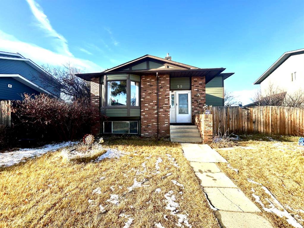 Picture of 55 Bermuda Close NW, Calgary Real Estate Listing