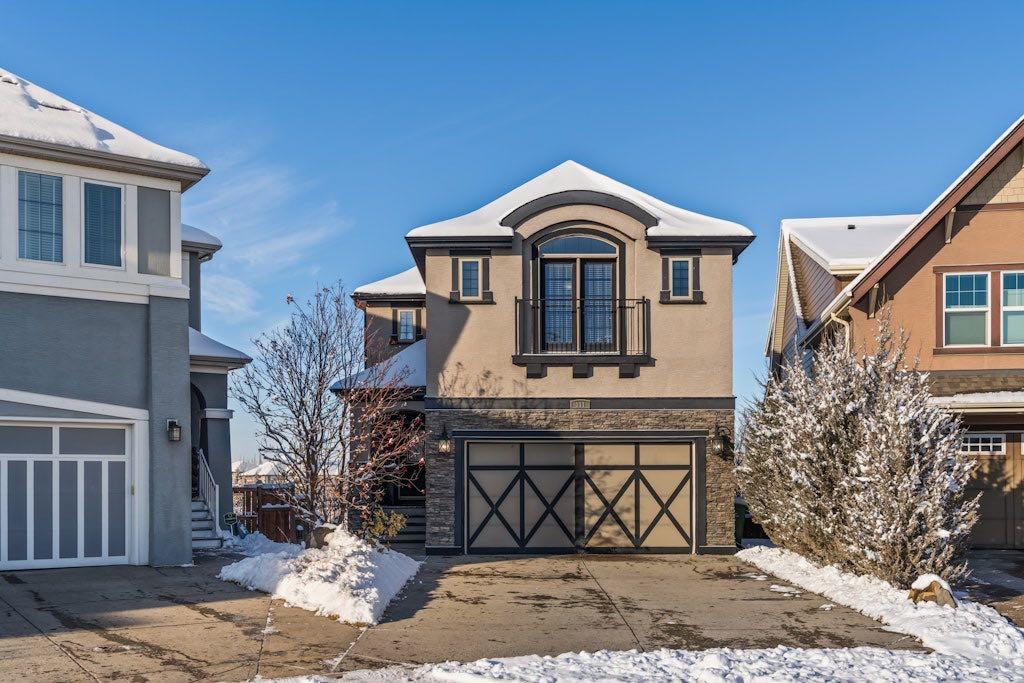 Picture of 111 Marquis Cove SE, Calgary Real Estate Listing