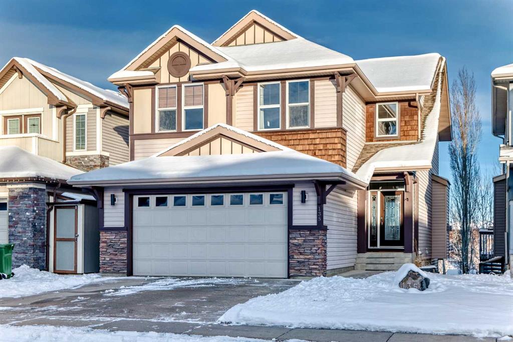Picture of 135 Autumn Close SE, Calgary Real Estate Listing