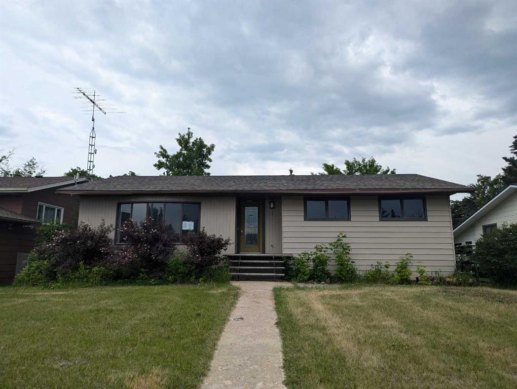 Picture of 3 Meadowlark Drive , Sedgewick Real Estate Listing