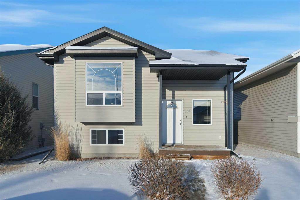 Picture of 256 Deschner Close , Red Deer Real Estate Listing