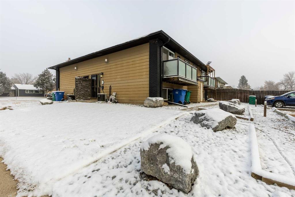 Picture of 4, 1701 St Edward Boulevard N, Lethbridge Real Estate Listing