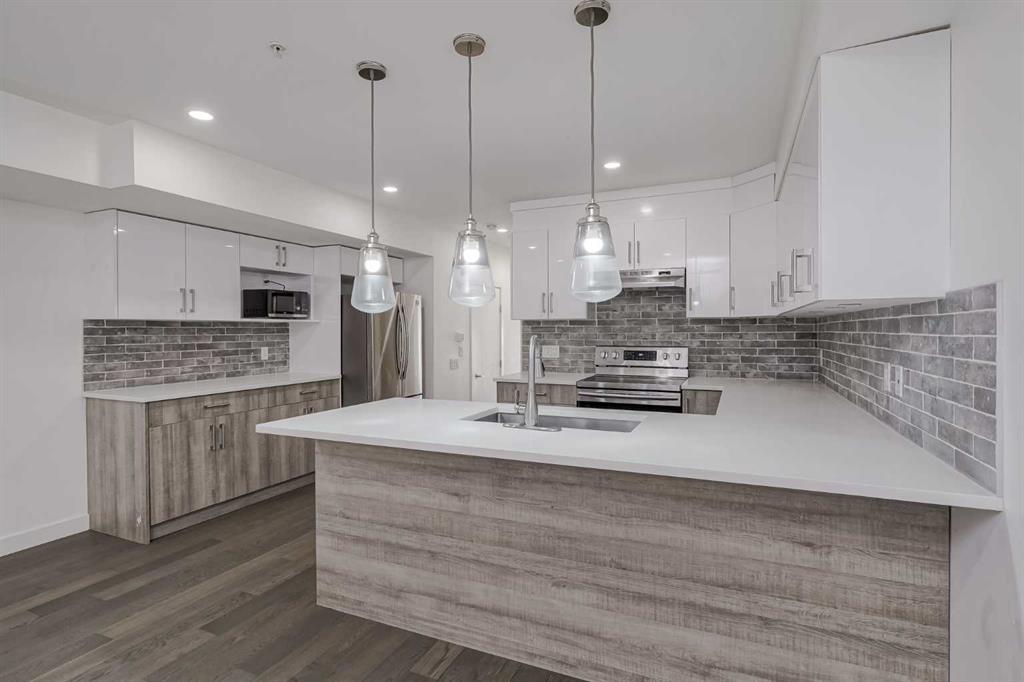 Picture of 109, 1632 20 Avenue NW, Calgary Real Estate Listing