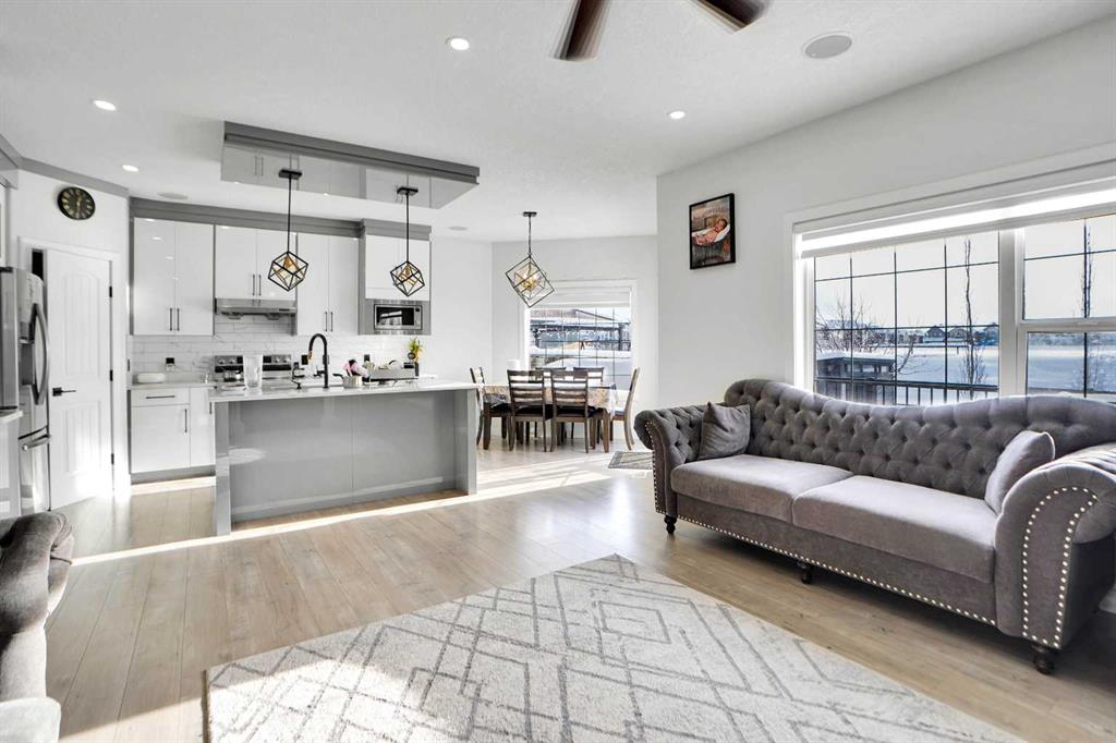 Picture of 85 Saddlebrook Circle NE, Calgary Real Estate Listing