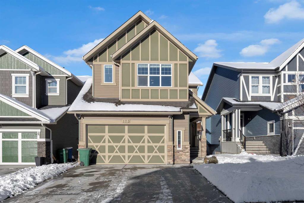 Picture of 173 Kingsbury Close SE, Airdrie Real Estate Listing