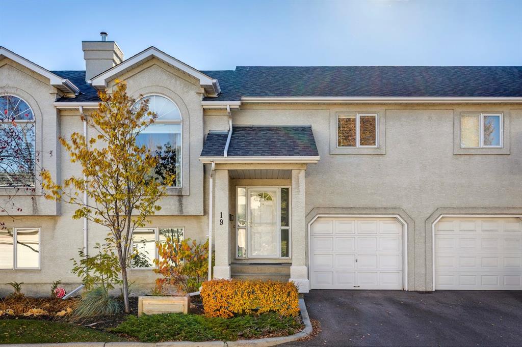 Picture of 19 Sunlake Gardens SE, Calgary Real Estate Listing