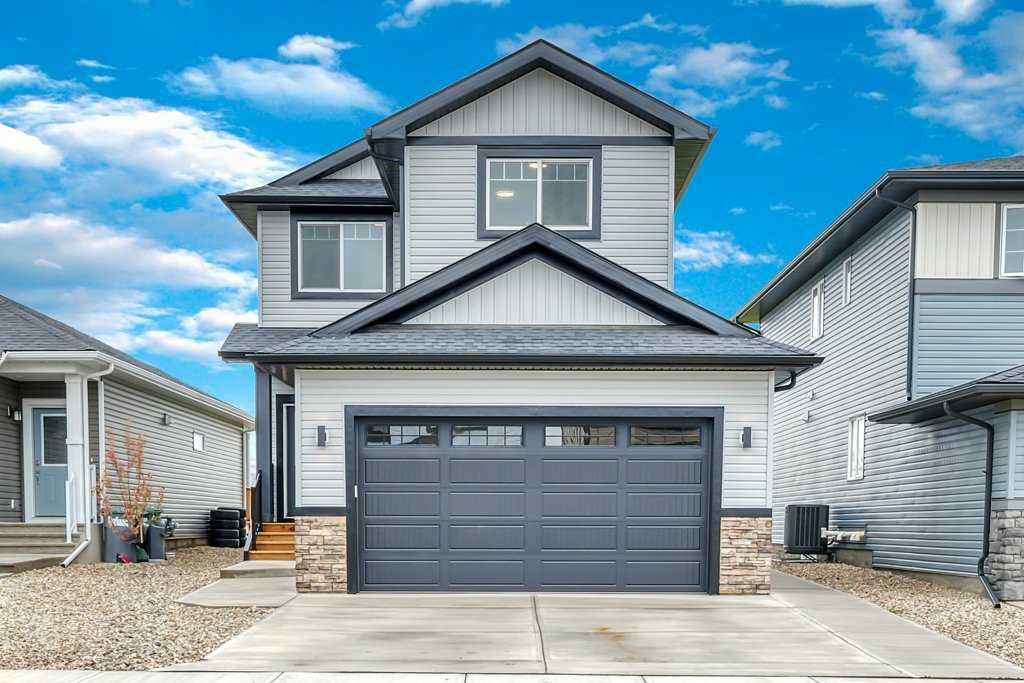 Picture of 230 Wildrose Drive , Strathmore Real Estate Listing