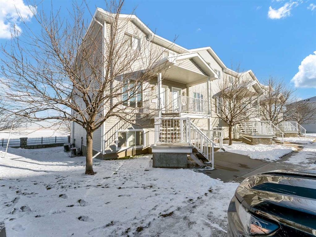 Picture of 124 Northlands Pointe NE, Medicine Hat Real Estate Listing