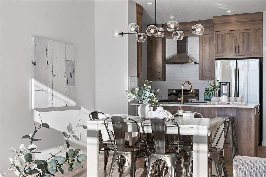 Picture of 2214 Bayview Drive SW, Airdrie Real Estate Listing