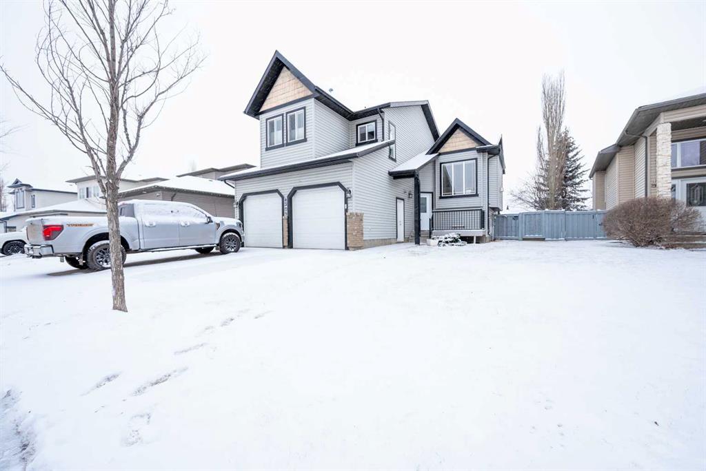 Picture of 8905 Lakeland Drive  , Grande Prairie Real Estate Listing