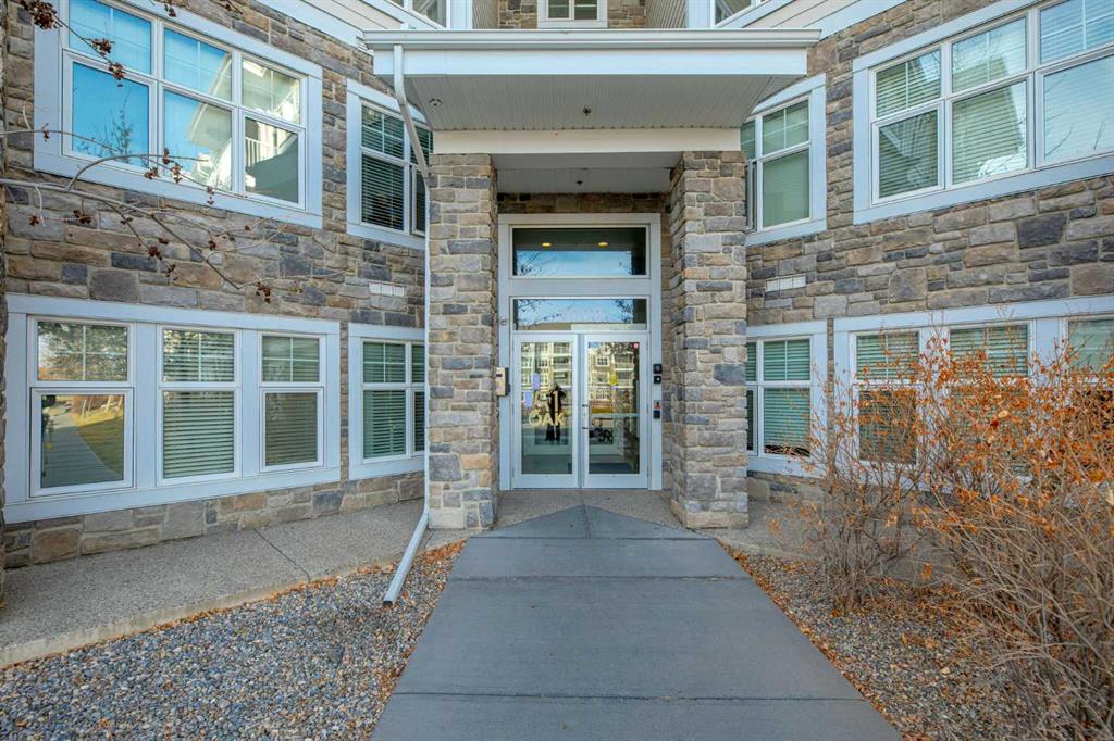 Picture of 3305, 11 Mahogany Row SE, Calgary Real Estate Listing