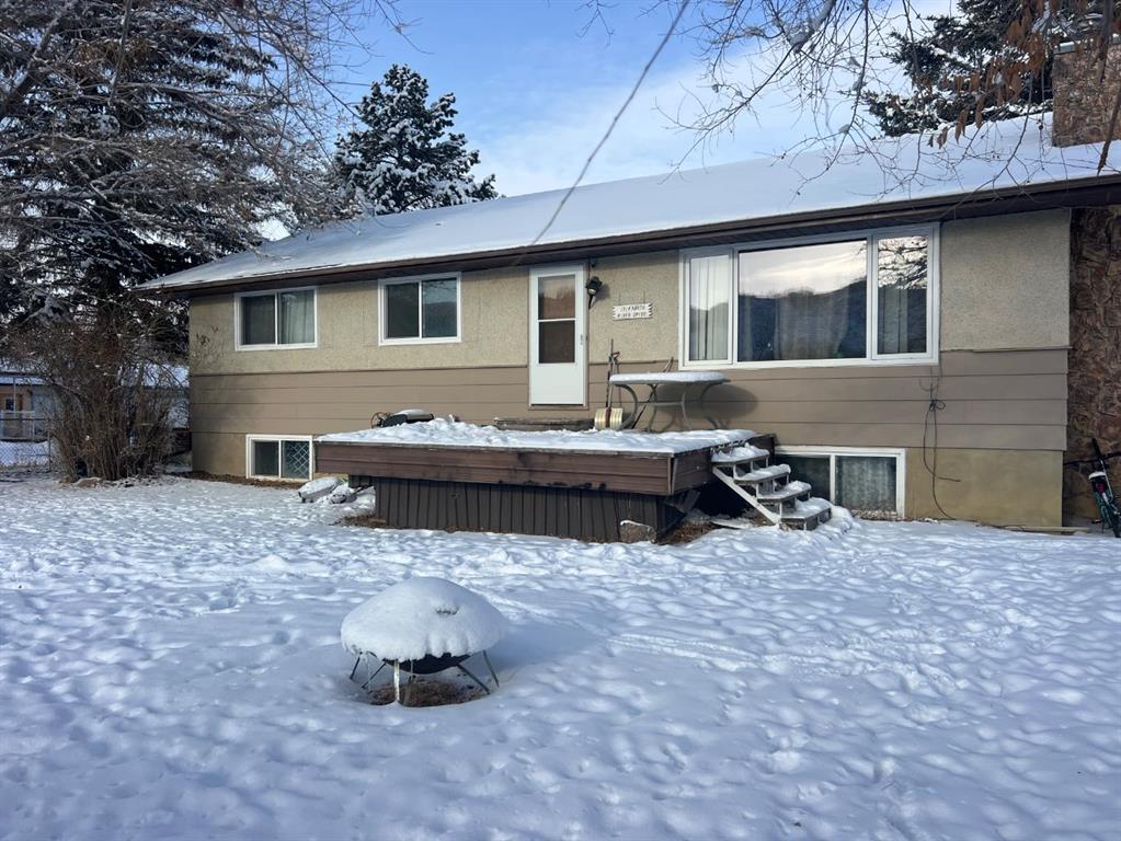 Picture of 1914 North River Drive , Drumheller Real Estate Listing