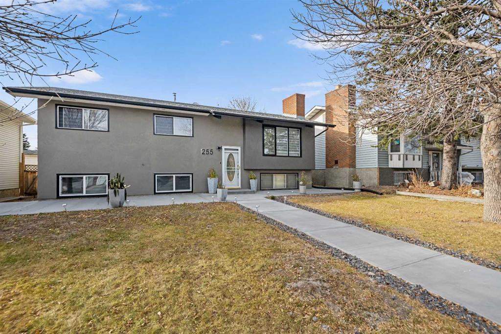 Picture of 255 Rundleridge Drive NE, Calgary Real Estate Listing