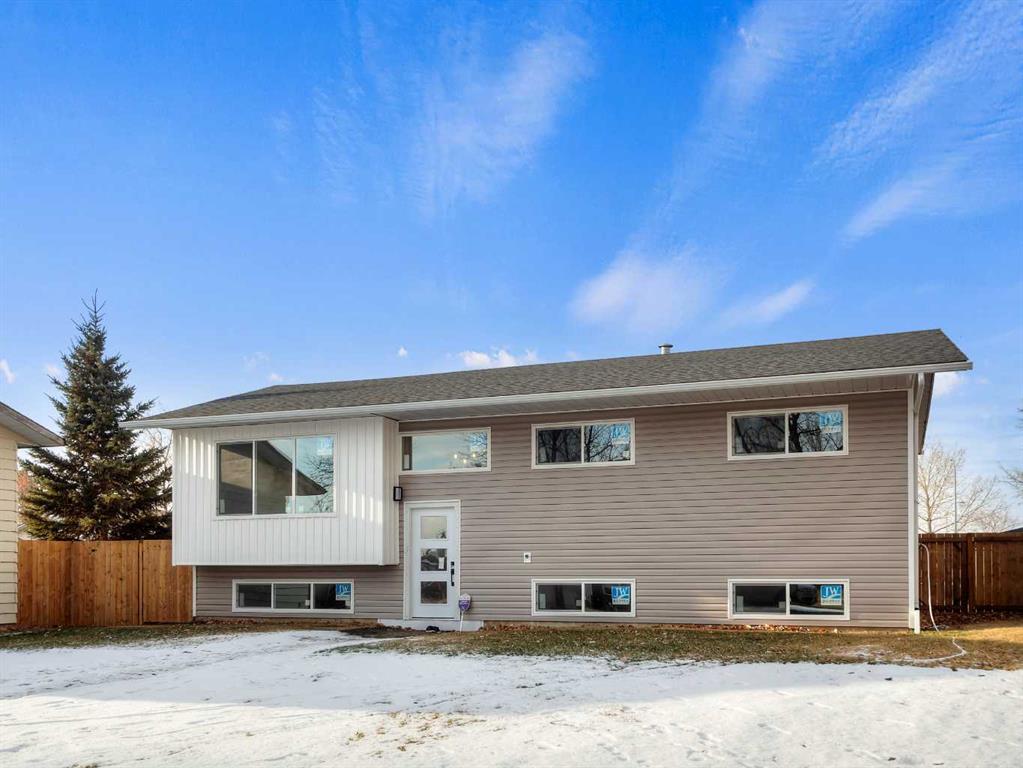 Picture of 6308 50A StreetClose , Ponoka Real Estate Listing
