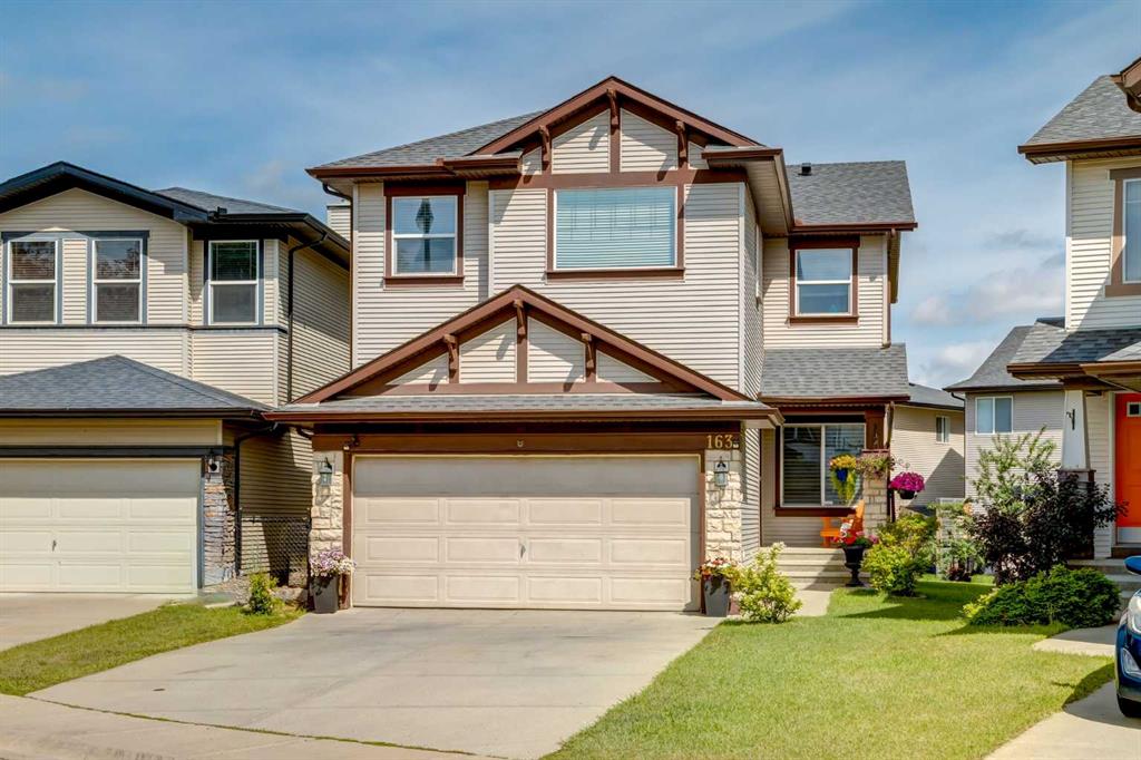 Picture of 163 Cougarstone Court SW, Calgary Real Estate Listing