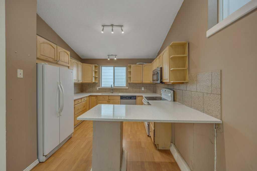 Picture of 32 Martindale Boulevard NE, Calgary Real Estate Listing