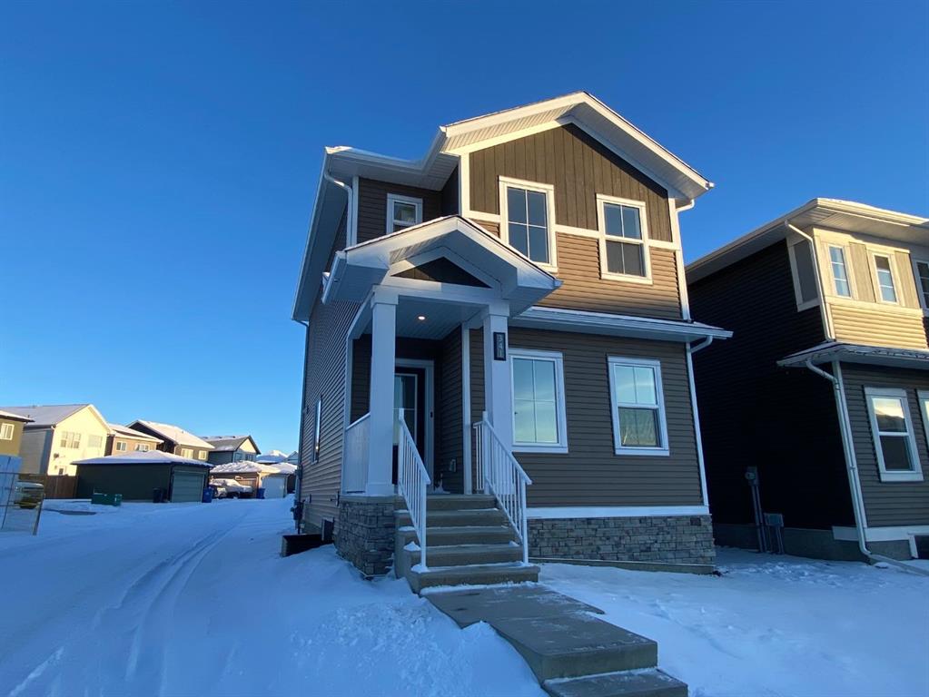 Picture of 341 Ellen Park , Crossfield Real Estate Listing