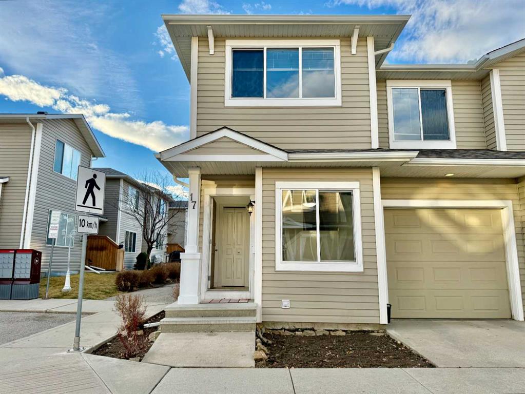 Picture of 17 Bridleridge Manor SW, Calgary Real Estate Listing