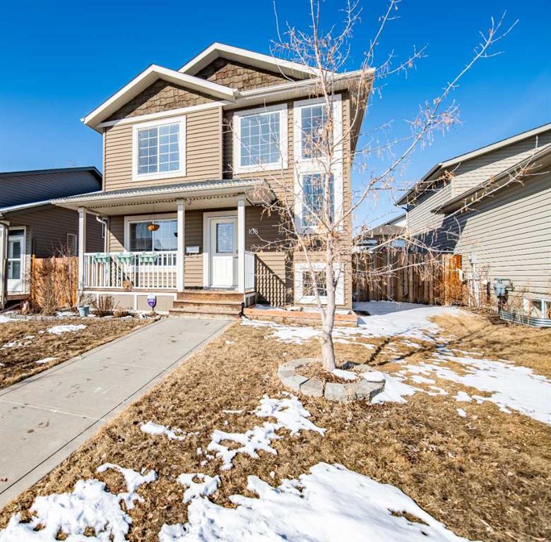Picture of 108 Pioneer Way , Blackfalds Real Estate Listing
