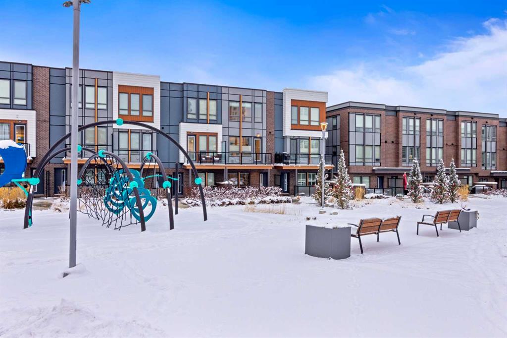 Picture of 62 Norford Common NW, Calgary Real Estate Listing