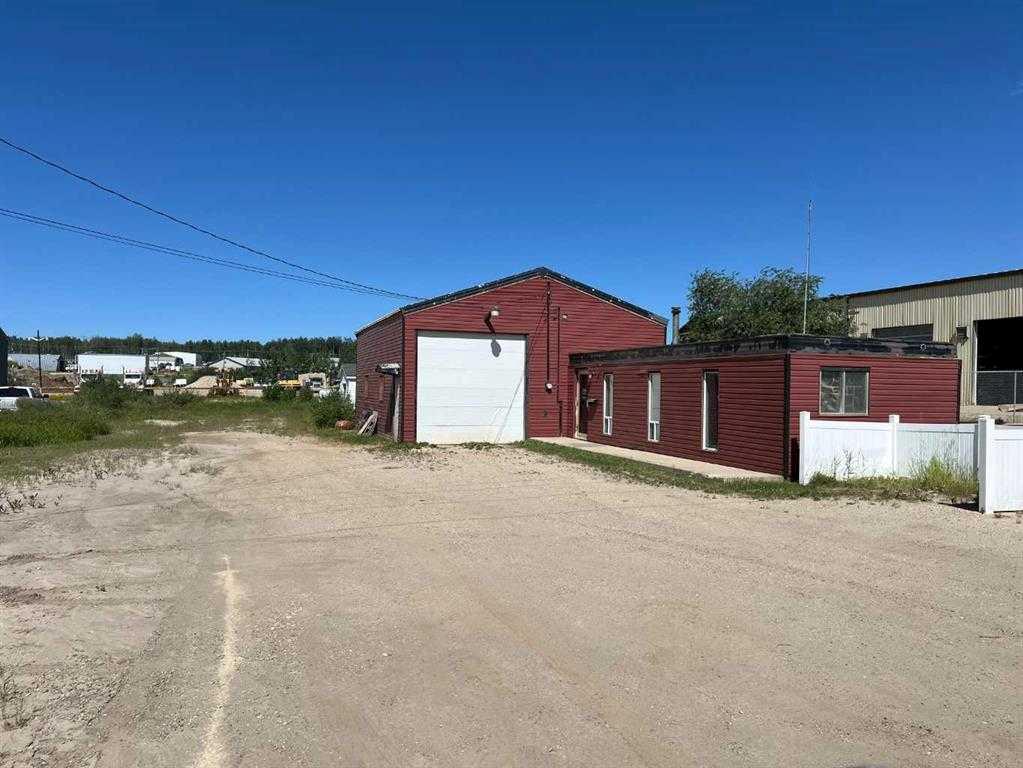 Picture of 114 1 Avenue , Fox Creek Real Estate Listing