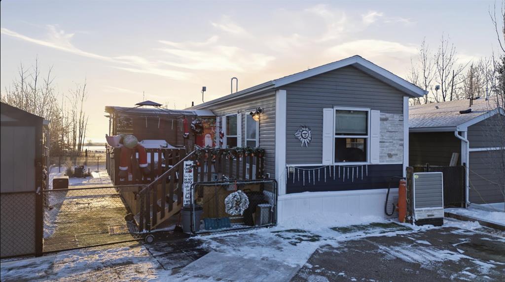 Picture of 40, 41019 Range Road 11  , Rural Lacombe County Real Estate Listing