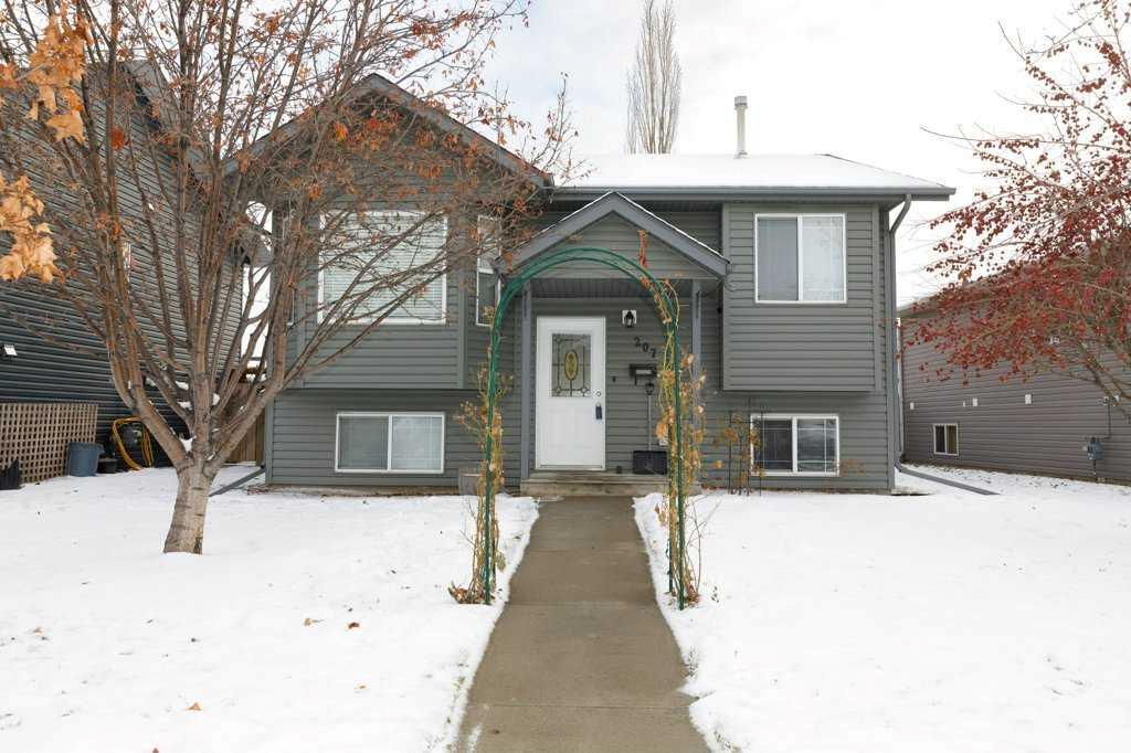 Picture of 207 Lancaster Drive , Red Deer Real Estate Listing