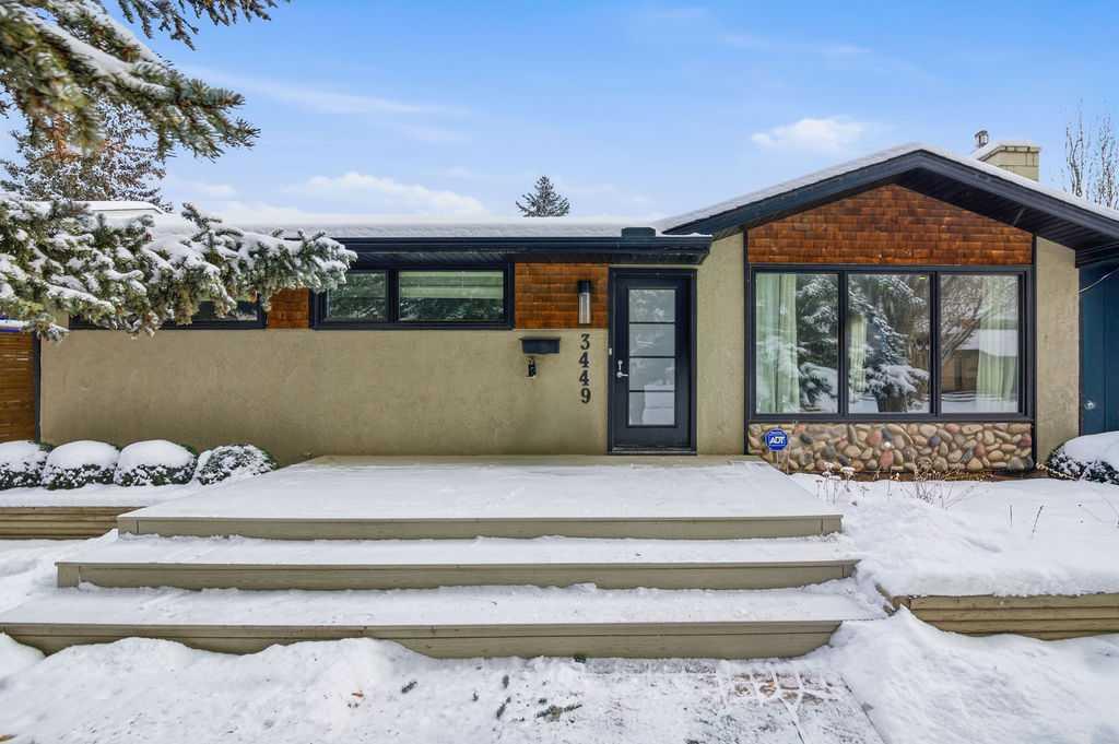 Picture of 3449 Lane Crescent SW, Calgary Real Estate Listing